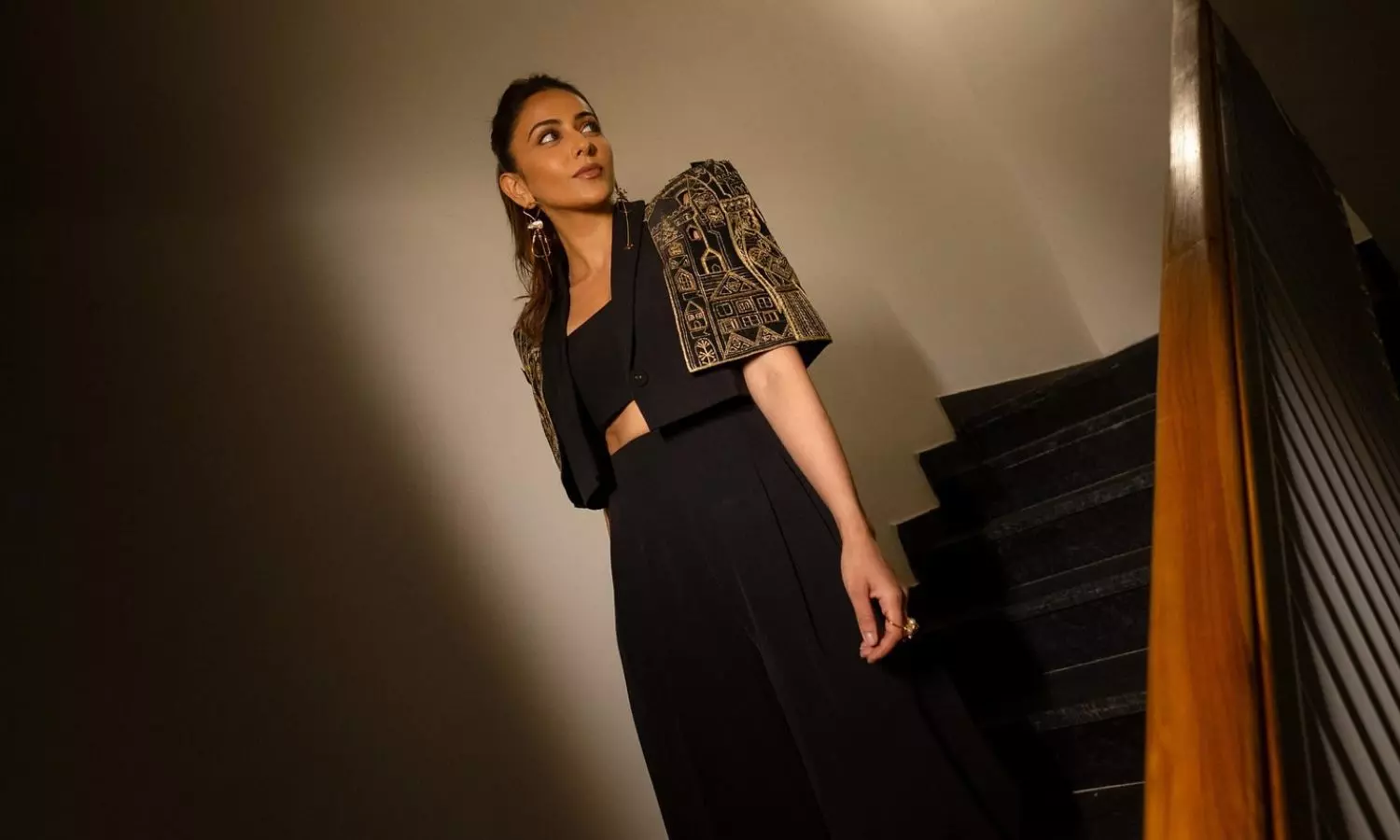 Artistic Lighting Enhances Rakul Preets Black Ensemble Artistic Lighting Enhances Rakul Preets Black Ensemble