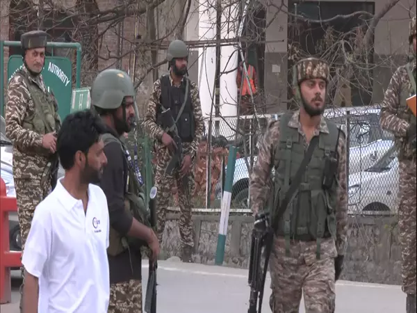 Pakistan Says 11 Soldiers, 40 Civilians Killed in Cross-Border Strikes with India