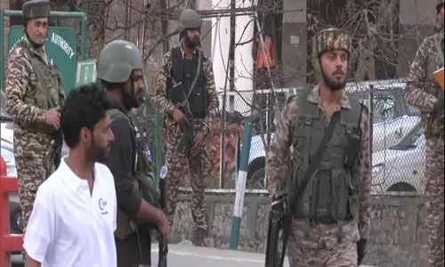 Pakistan Says 11 Soldiers, 40 Civilians Killed in Cross-Border Strikes with India