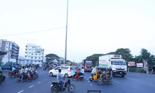 Protest Over NHAI Delay to Vehicular Underpass Works