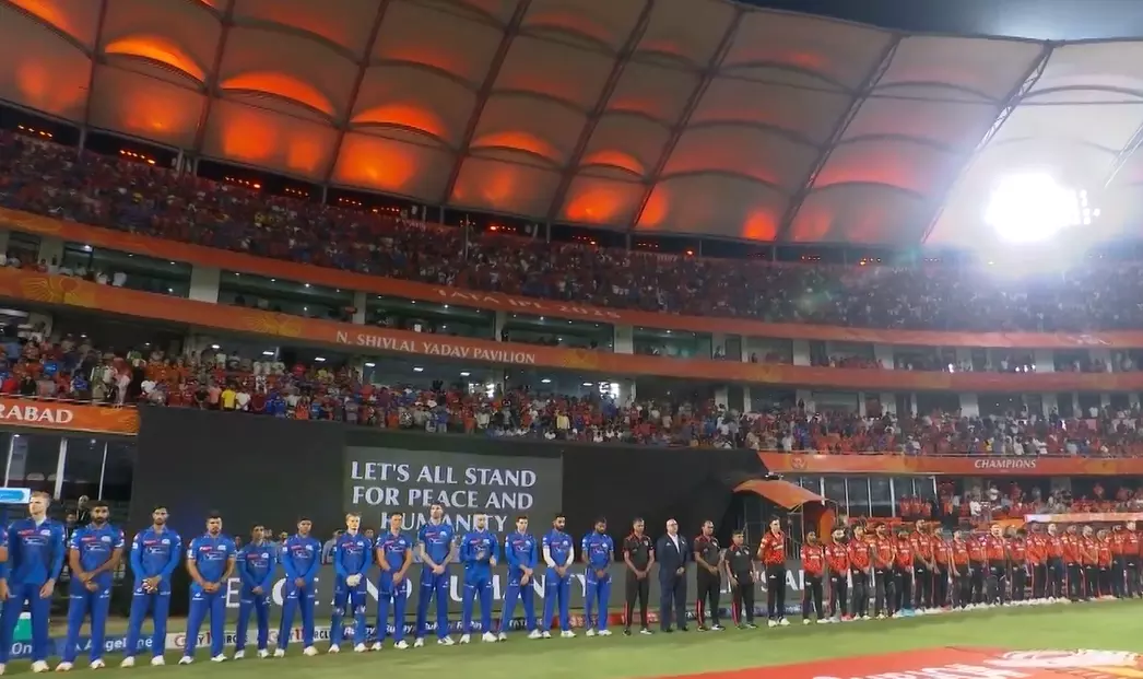 Cricketers, Fans Mourn Terror Attack at IPL Game