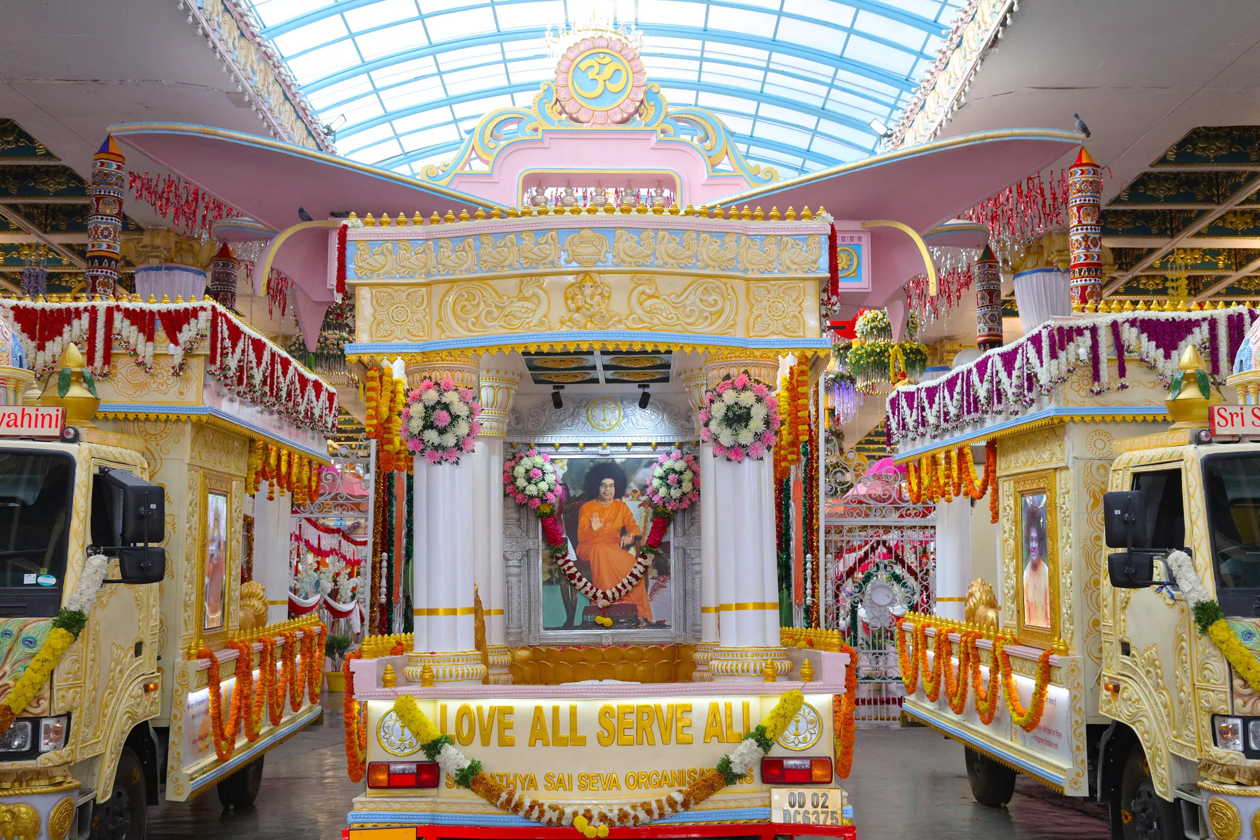 Nationwide Rath Yatra Flagged-Off To Commemorate Sri Sathya Sai Baba’s Birth Centenary Nationwide Rath Yatra Flagged-Off To Commemorate Sri Sathya Sai Baba’s Birth Centenary