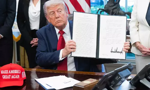 Two Law Firms Urge Judges to Permanently Block Trump’s Orders