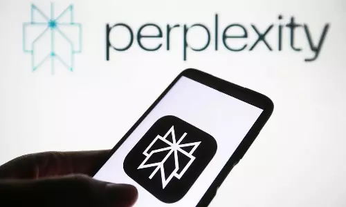 Perplexity Introduces AI Voice Assistant on iOS
