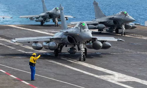 India, France Sign Rs 64,000 Cr Deal for 26 Rafale-M Jets for Indian Navy