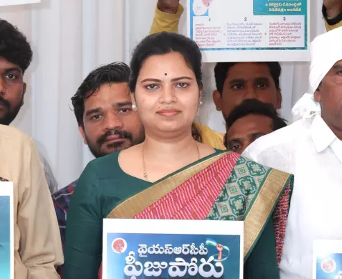 HC directs ACB to serve notices to ex-minister Rajani, others