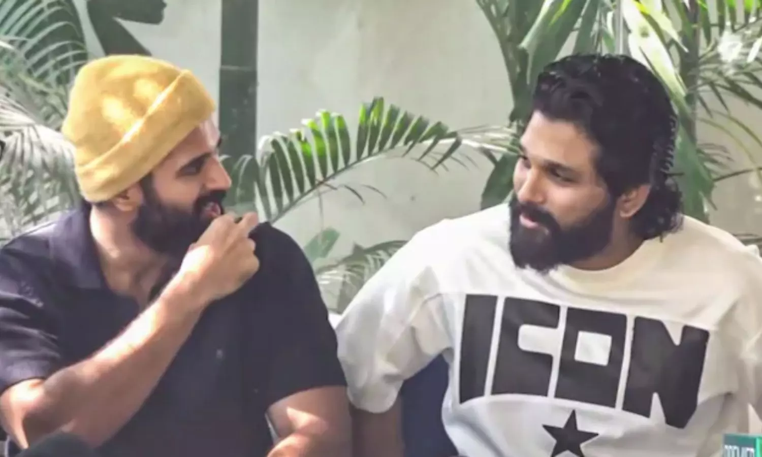 Allu Arjun Shares Vijay Deverakondas Goodies, Calls Him Sweet Brother Allu Arjun Shares Vijay Deverakondas Goodies, Calls Him Sweet Brother
