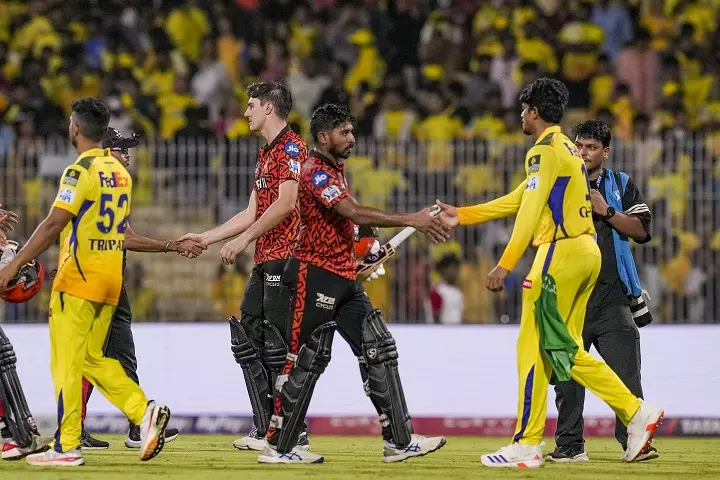 Vettori Credits Flexible Batting Order for SRHs Win Over CSK Vettori Credits Flexible Batting Order for SRHs Win Over CSK