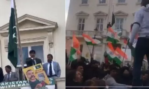 Indian, Pakistani Protesters Face Off In London; Pak Diplomatic Makes Threatening Gestures