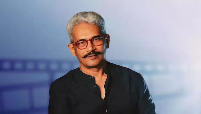 Atul Kulkarni Urges Tourists to Visit Kashmir Amid Terror Attack Aftermath Atul Kulkarni Urges Tourists to Visit Kashmir Amid Terror Attack Aftermath