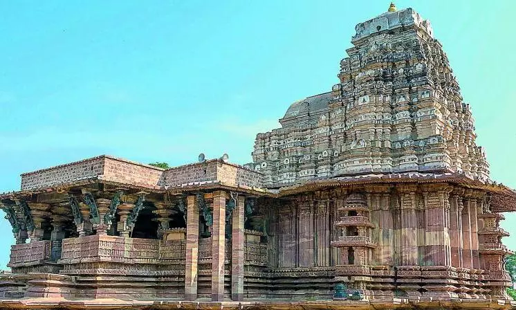 Historians Slam False Claims On Ramappa Temple Sculpture After Ex-Miss World’s Visit