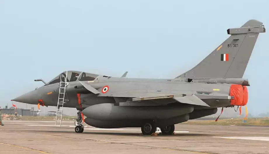 India, France Ink Rs 64,000 Crore Deal for 26 Rafale Jets