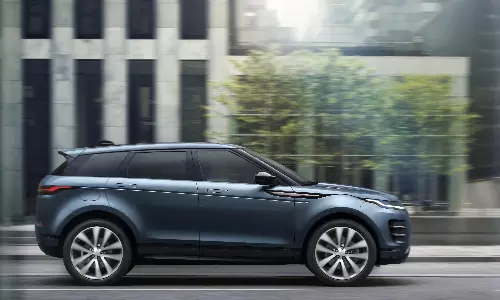 Range Rover Evoque Autobiography Comes at Rs 69.50 Lakh