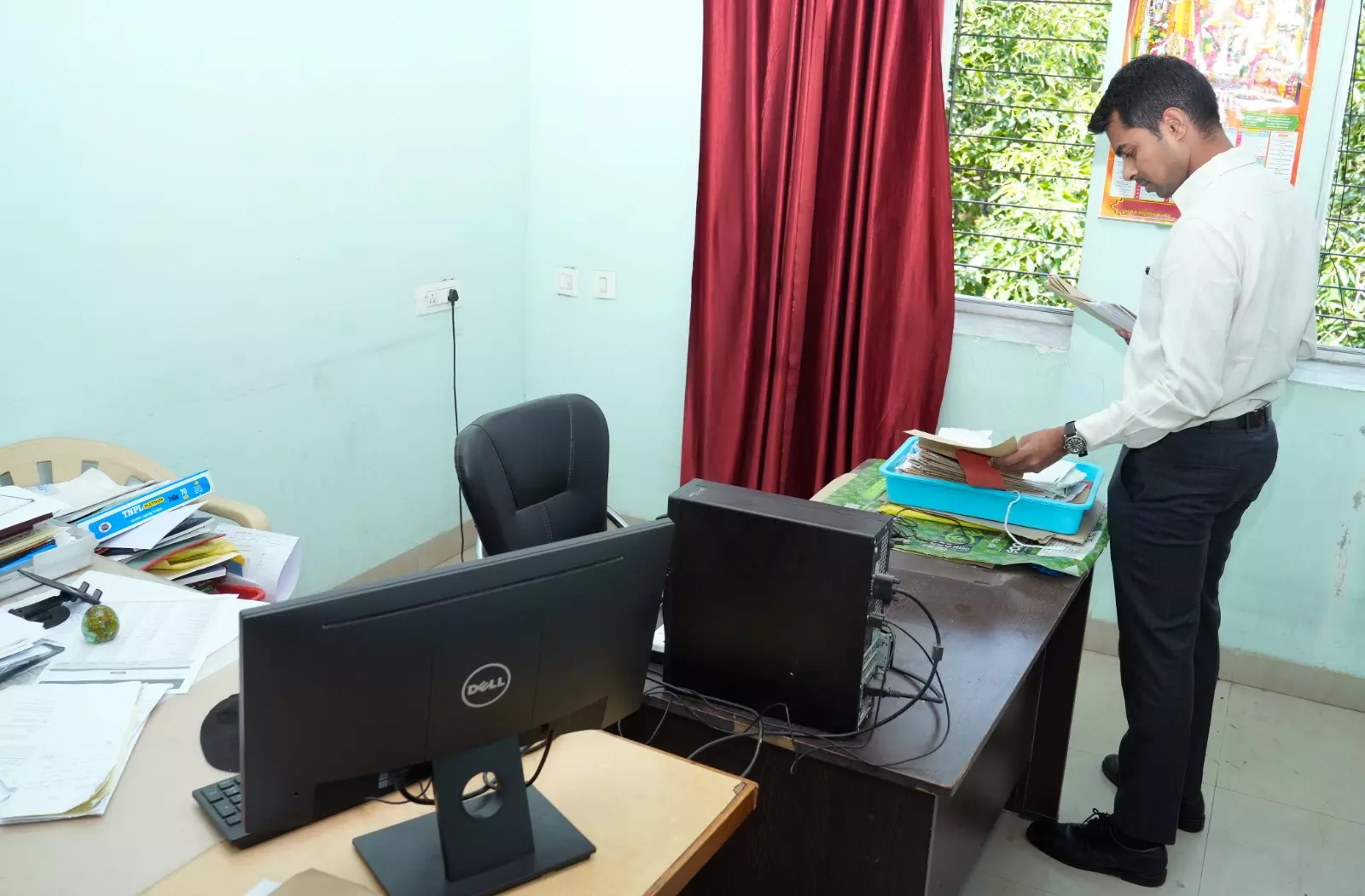 Hyderabad Collector Issues Show Cause Notice to Tahsildar