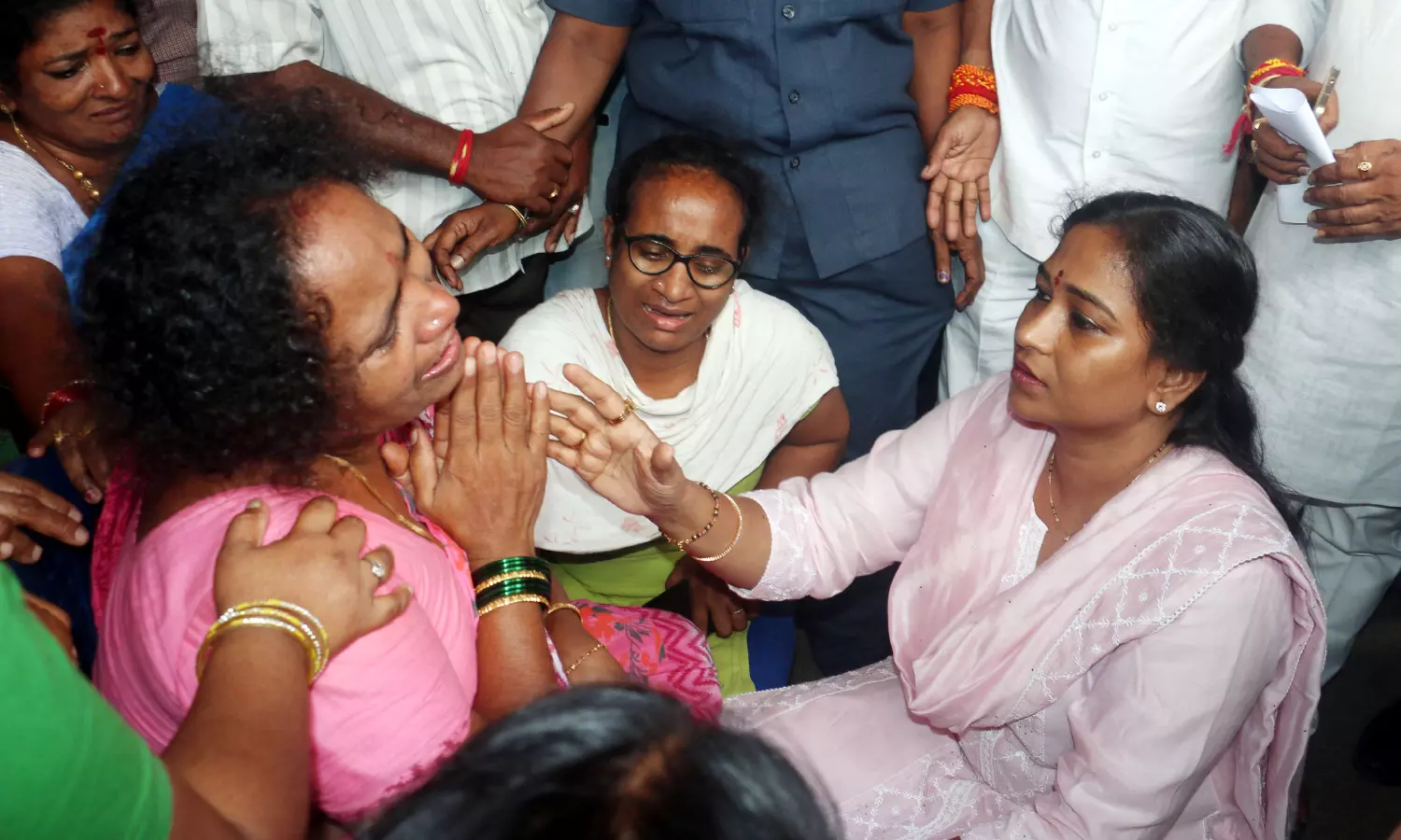 Rain, Bus Delays Hit Simhachalam Devotees