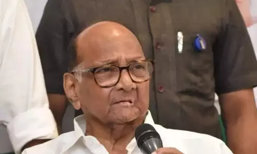 Pawar Backs Congress Demand For Special Parliament Session