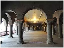 MP: Mohan to hold cabinet meeting at Holkar Palace