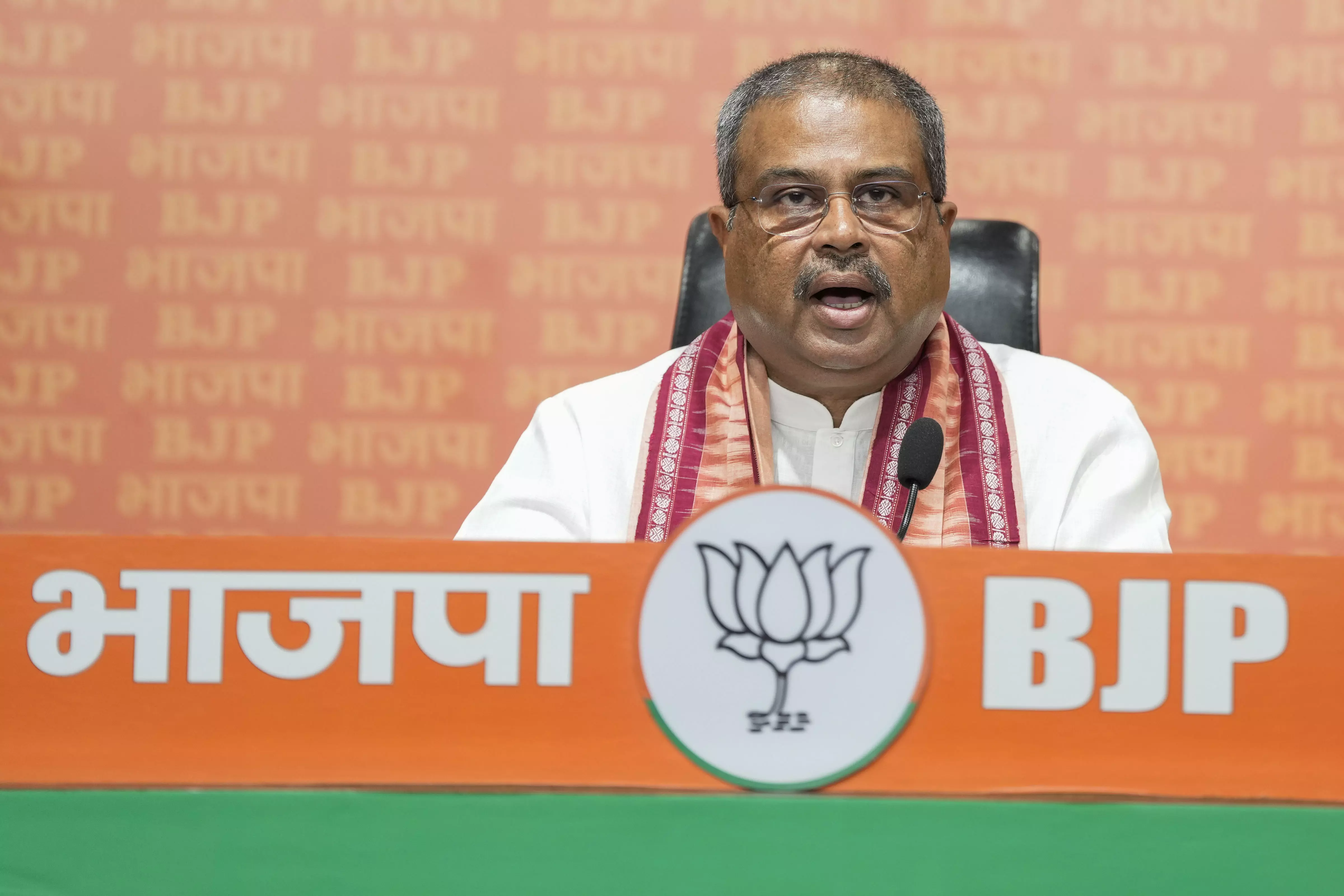 Caste Census Move Reveals Gap Between Intent and Slogans: Pradhan Caste Census Move Reveals Gap Between Intent and Slogans: Pradhan
