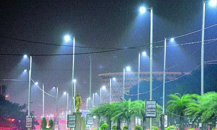 GHMC To Retain EESL Services for 2 Months