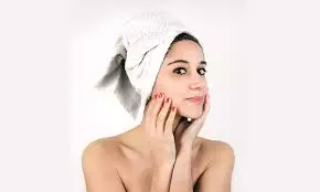 When Sweat Meets Skin: The Indian Summer and the Acne Dilemma