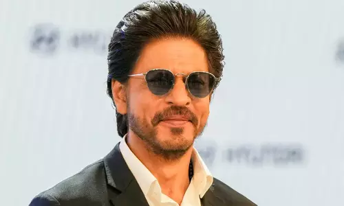 Bombay HC Upholds Rs 62 Lakh Compensation for Shah Rukh Khan’s Employee’s Family