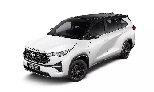 Toyota Innova HyCross Exclusive Edition Priced Rs 32.58 Lakh