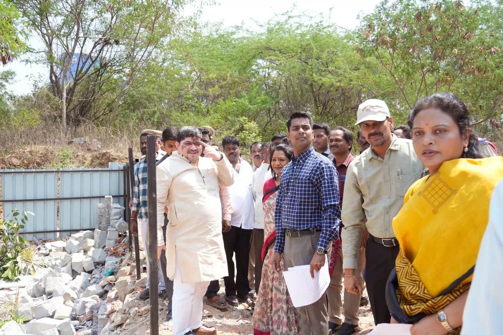 Report Land Encroachments to Govt: Minister Ponnam