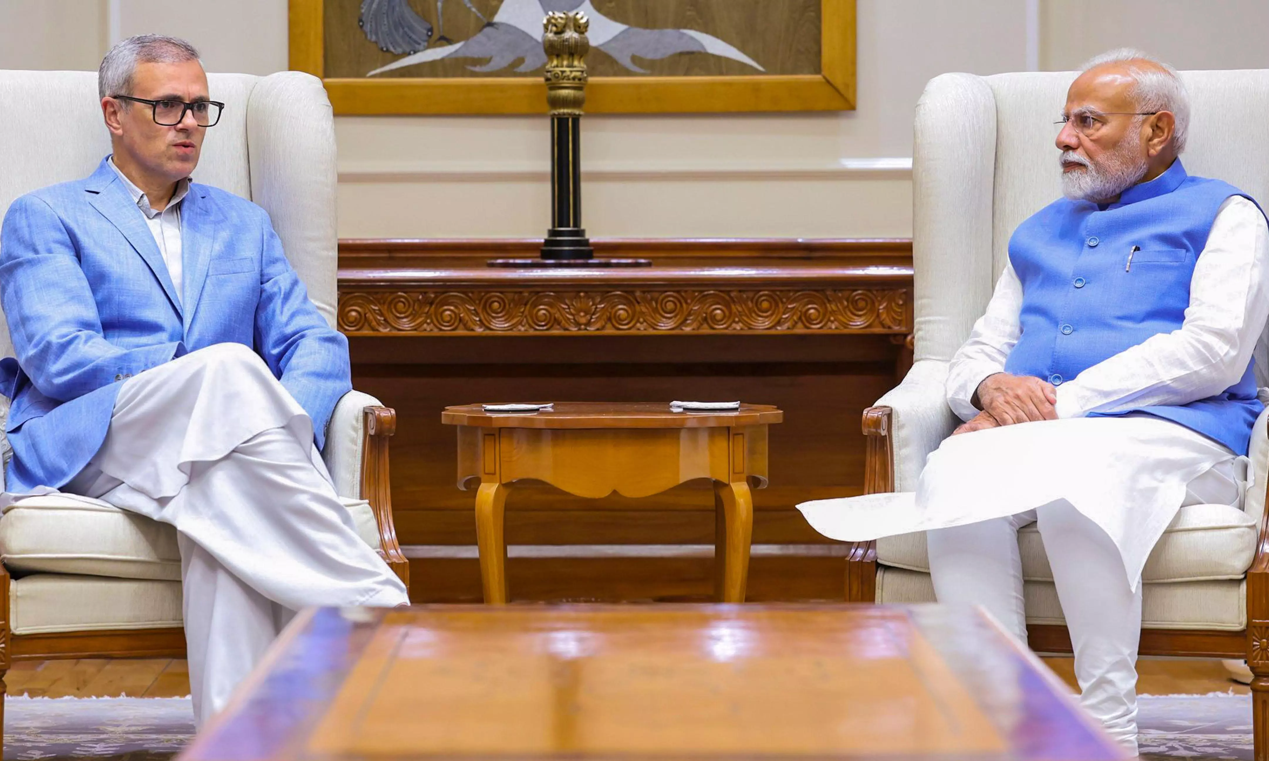 Modi, Omar Meet; First After Pahalgam Attack Modi, Omar Meet; First After Pahalgam Attack