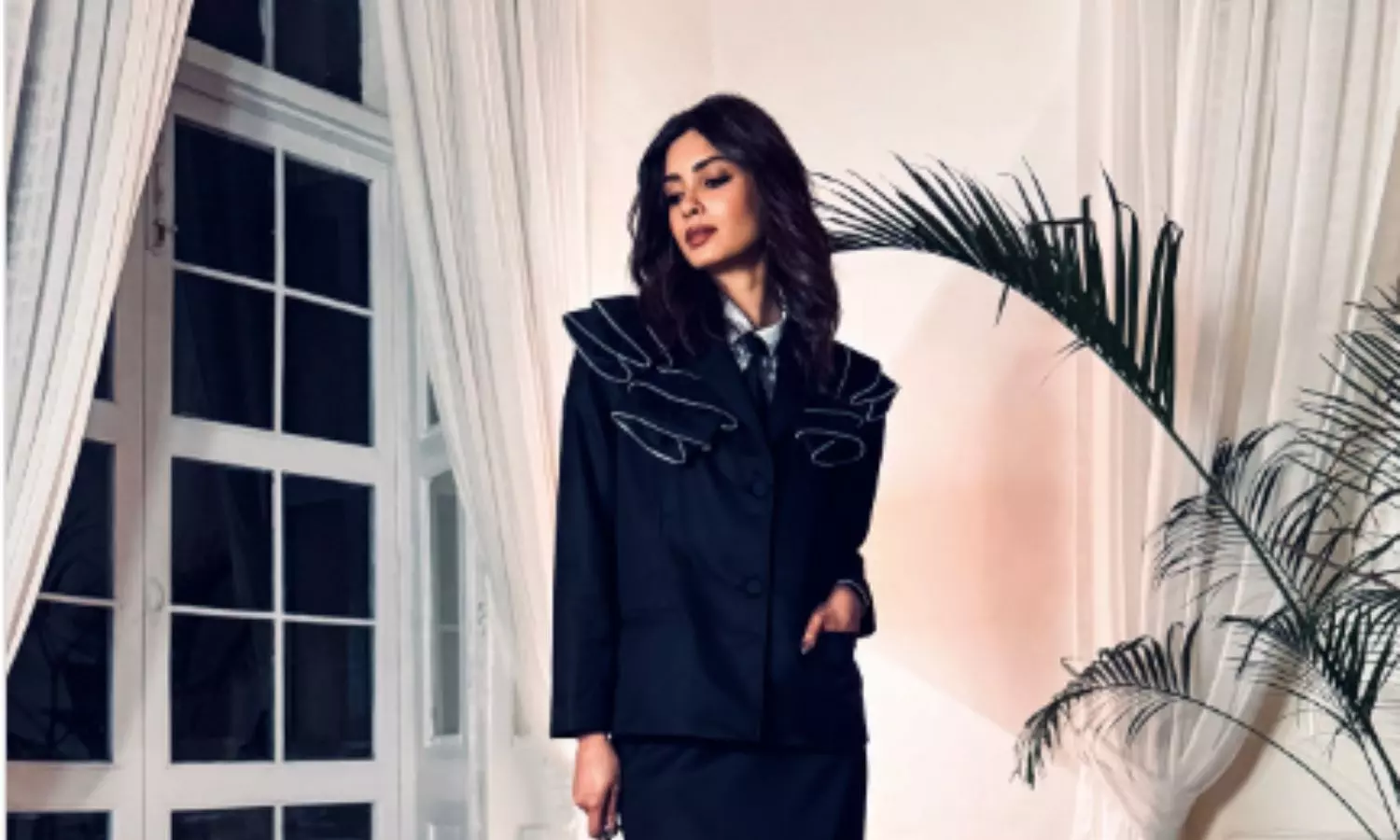 Regal Sarees to Structured Gowns: 5 Looks of Diana Penty That Prove Shes Always Been a Fashion Icon