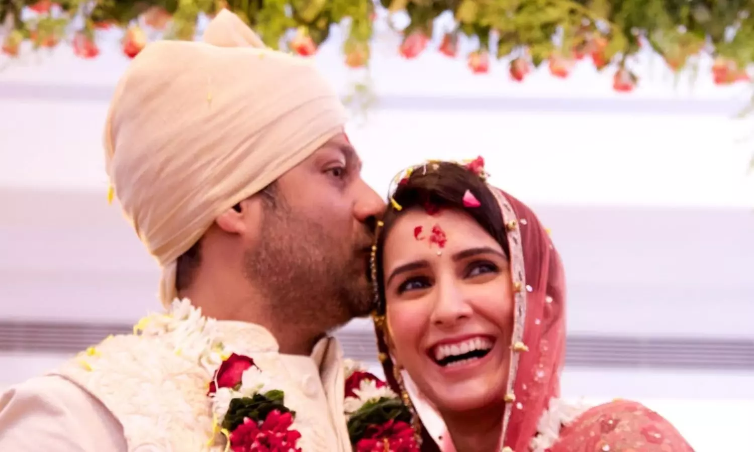 Pragya Kapoor, Abhishek Kapoor Celebrate 10 Years Of Marital Bliss, Share Glimpses