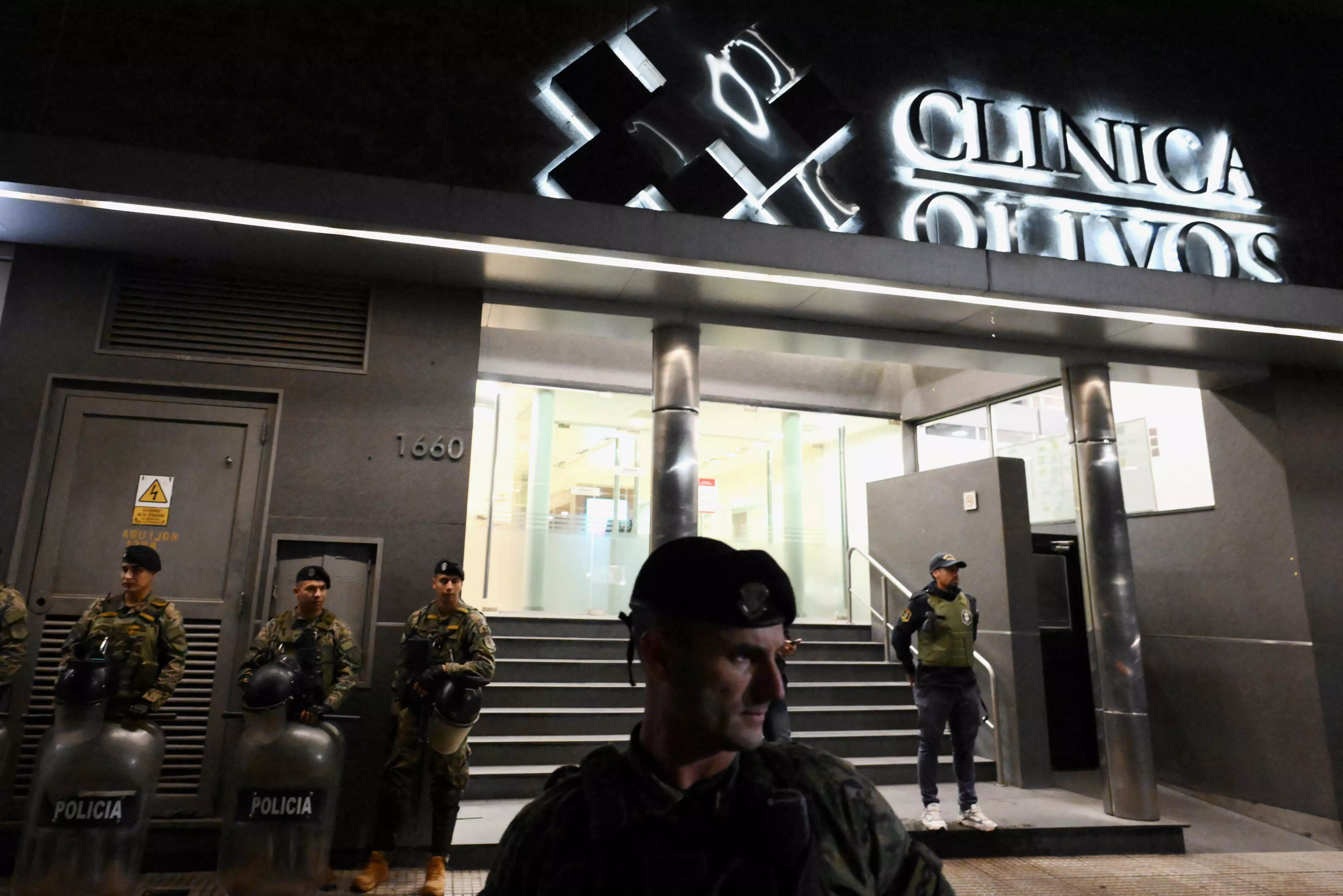 Police Raid Clinic To Seize Maradonas Complete Medical Records