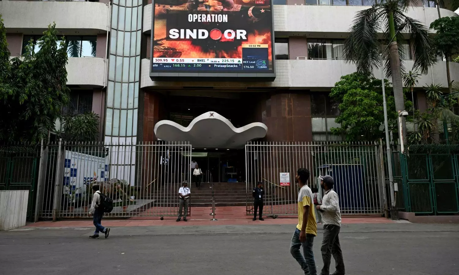 Pak Scrambles for Response After Strikes Pak Scrambles for Response After Strikes