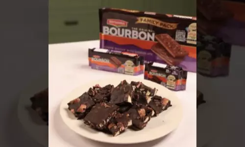 Pooja Dhingras Rocky Road Recipe With Britannia Bourbon Biscuits