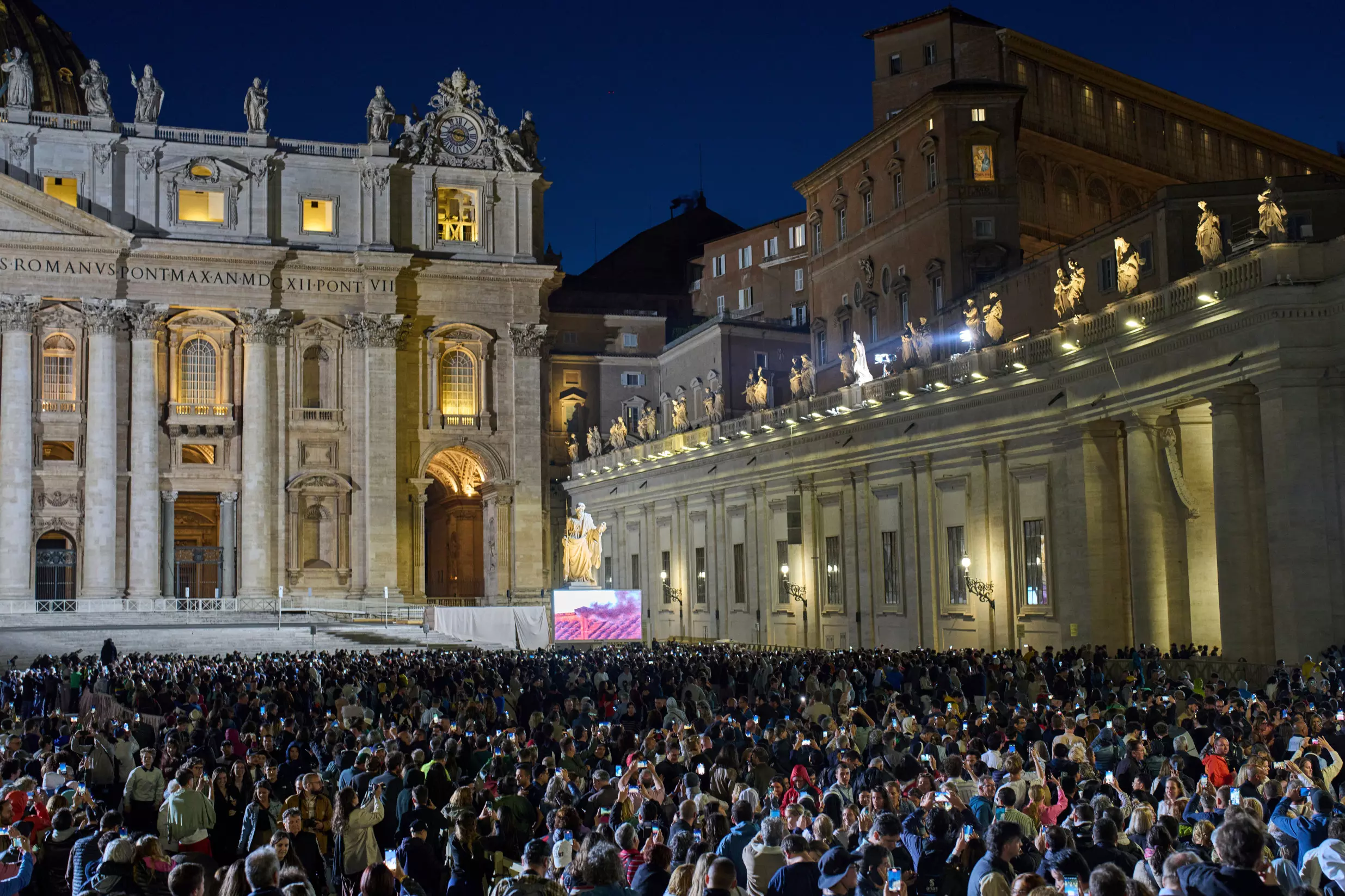 Cardinals Return to Sistine Chapel to Vote on New Pope After First Ballot Fails