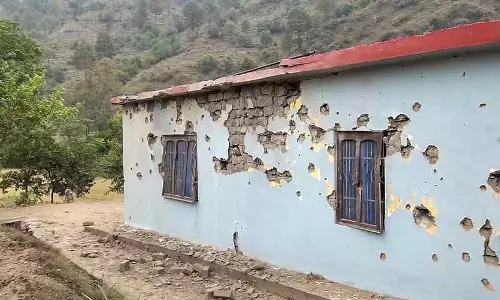 Pakistan continues LoC shelling in four J&K sectors; India responds Pakistan continues LoC shelling in four J&K sectors; India responds