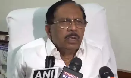 Parameshwar Seeks 4-day Extension for Karnataka Socio-Economic Survey