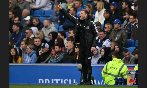 Howe Urges Newcastle To Fulfil Champions League Expectation