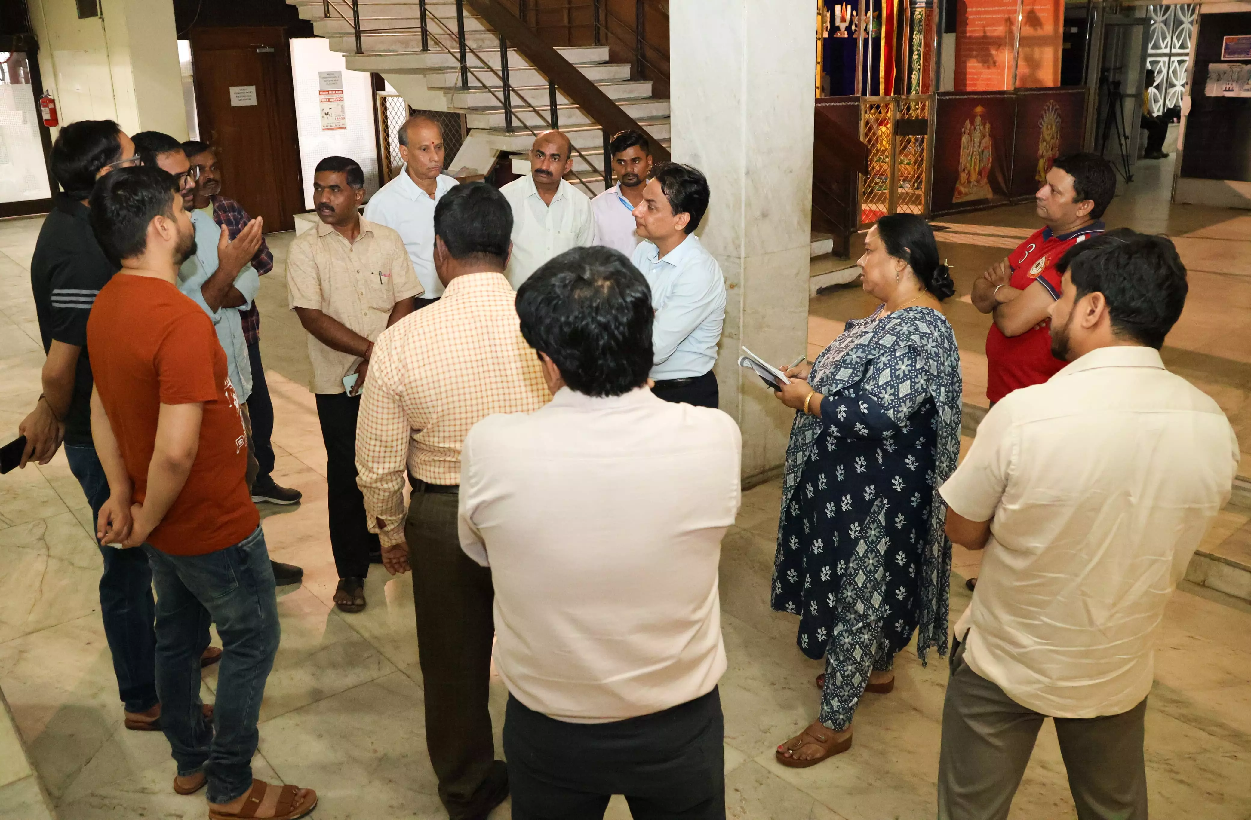 Telangana Sets Up Helpline To Assist People Stranded At Borders