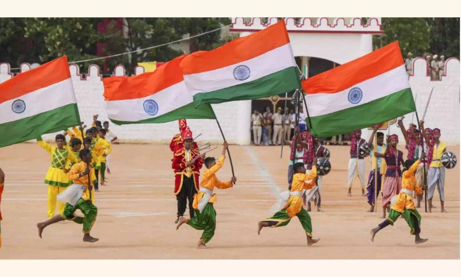 Top 10 Malayalam Patriotic Songs Inspiring Love For Motherland