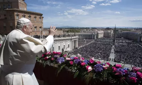 What is the Traditional Sunday Blessing that Popes Deliver in St. Peter’s Square? What is the Traditional Sunday Blessing that Popes Deliver in St. Peter’s Square?