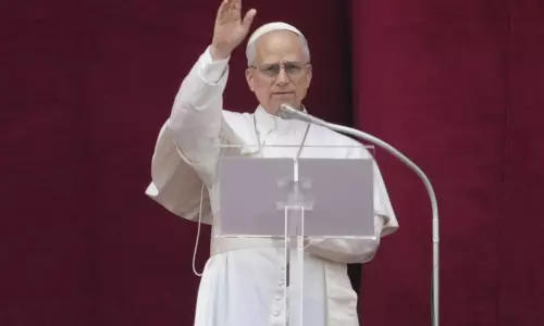 Pope Leo XIV Calls for Global Peace and Ceasefire in His First Blessing Pope Leo XIV Calls for Global Peace and Ceasefire in His First Blessing