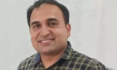 Brave Daughter of Martyred Airman Vows to Join Army and Avenge Father’s Death