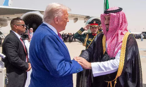 Saudi Crown Prince Welcomes Donald Trump to As He Begins Four-Day Middle East Tour