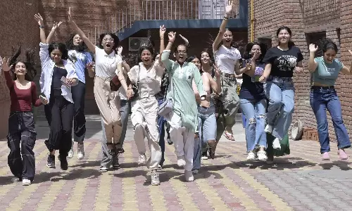 Vijayawada Region Tops CBSE Exams With 99.60 Per Cent Overall-pass