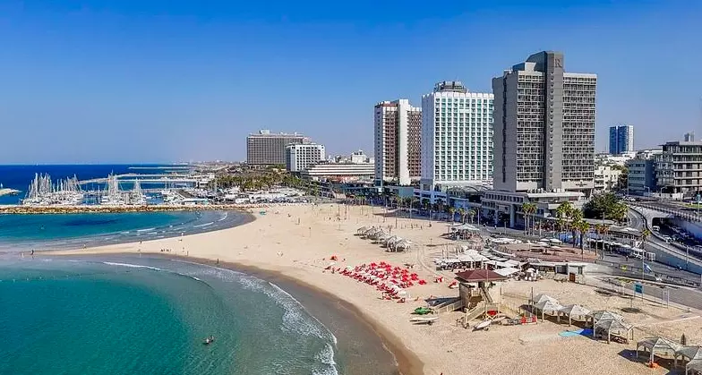 All Thirteen Tel Aviv Beaches Awarded the Prestigious Blue Flag for 2025