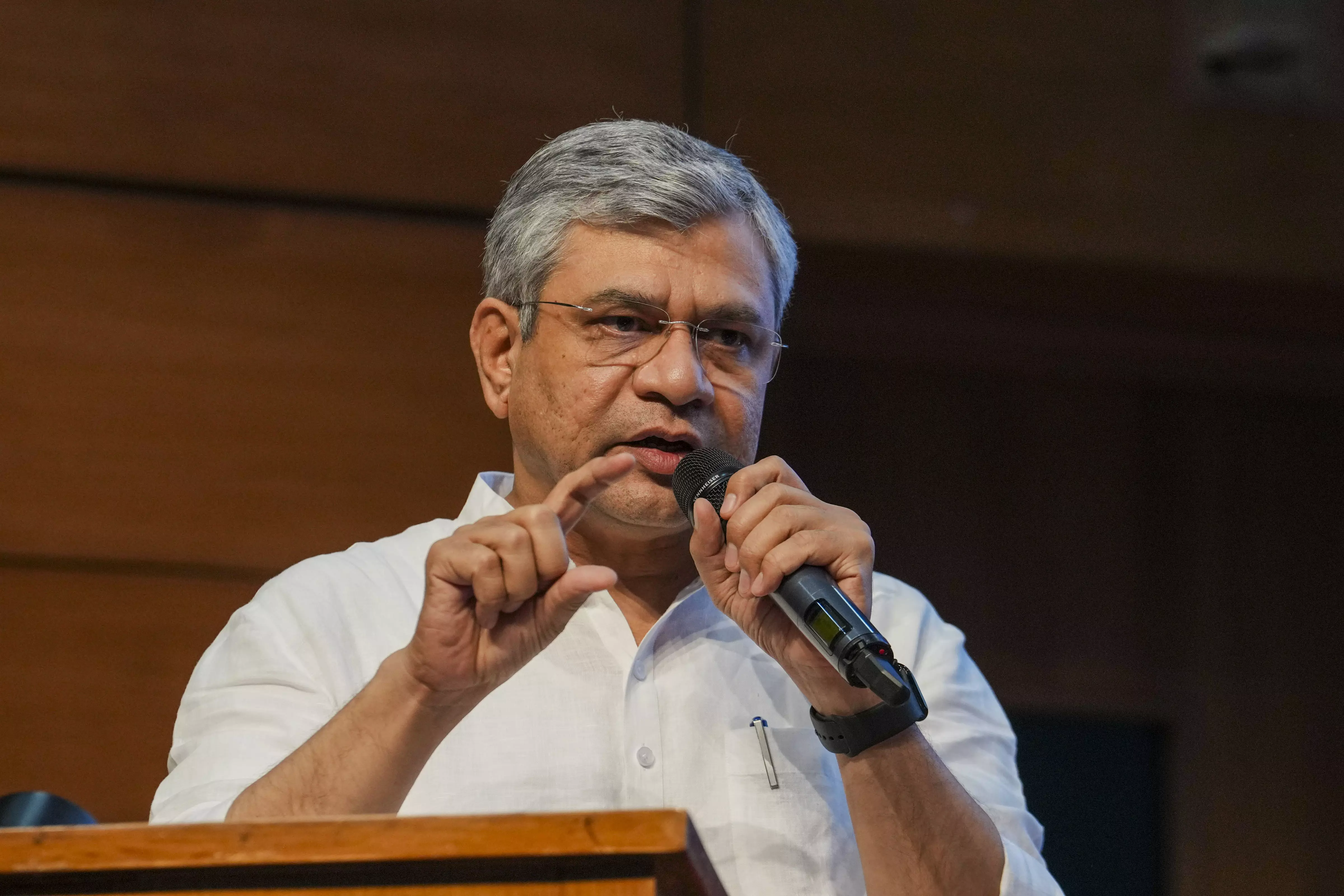 Cabinet Approves Rs 3,706 Crore HCL-Foxconn Semiconductor Joint Venture in UPs Jewar