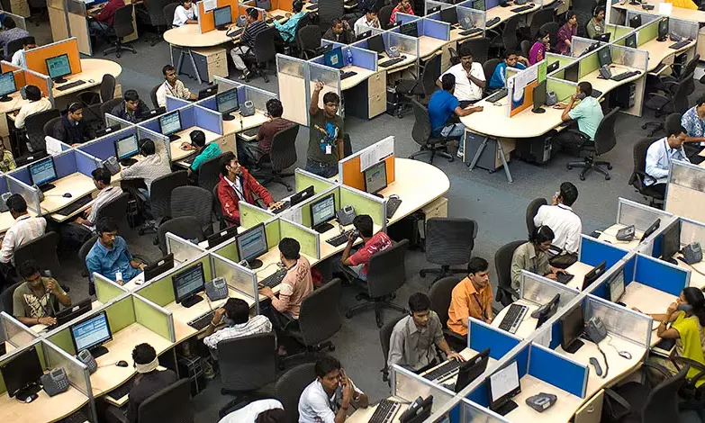 India’s IT Rise: How The Y2K Crisis Sparked a Global Tech Transformation India’s IT Rise: How The Y2K Crisis Sparked a Global Tech Transformation