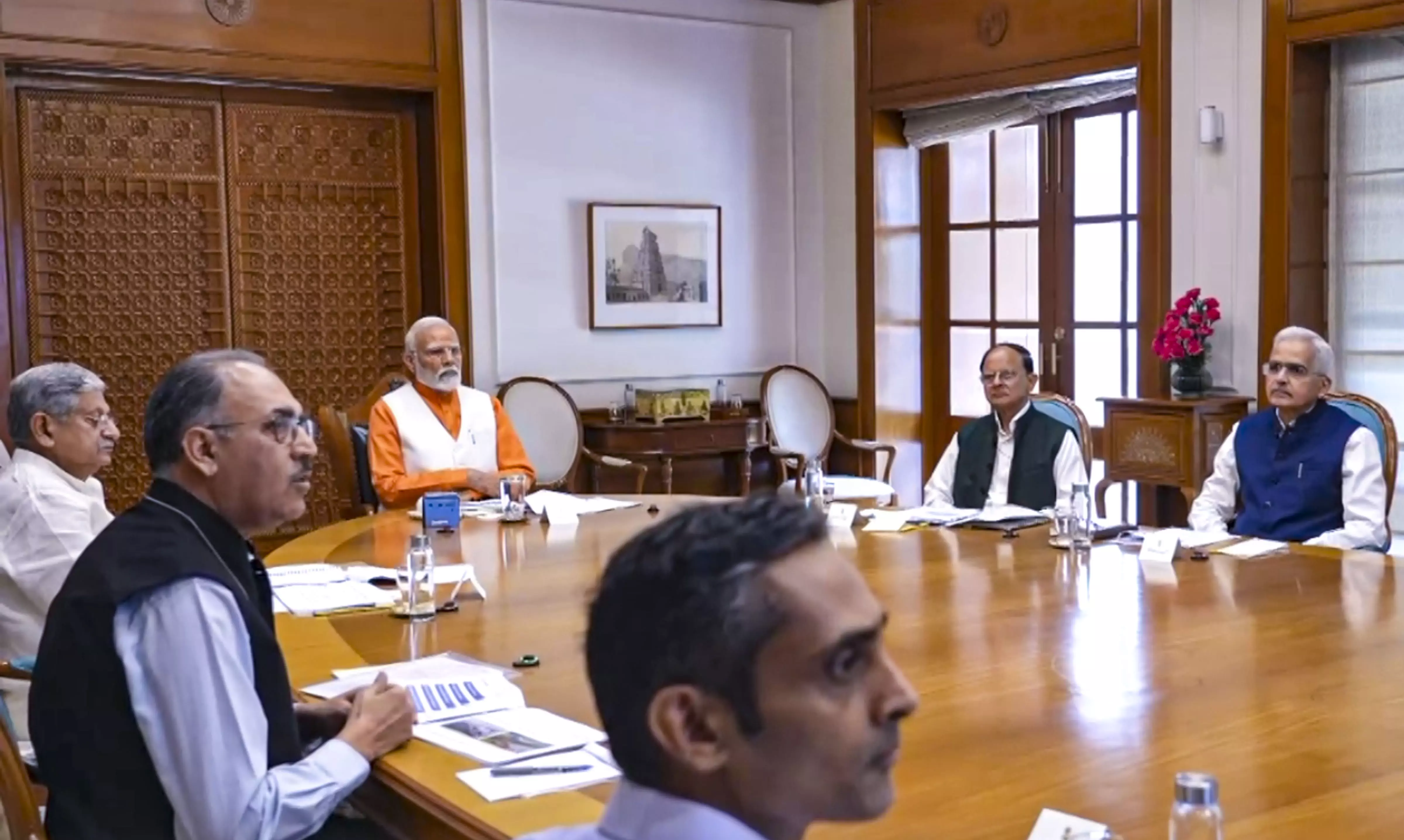 PM Reviews Fisheries Sector Plans