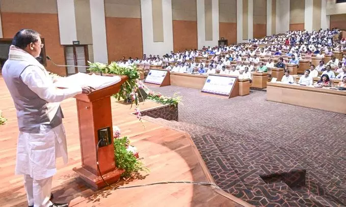 Shun Political Loyalty, Old Habits: Odisha CMs Stern Warning To Development Officers