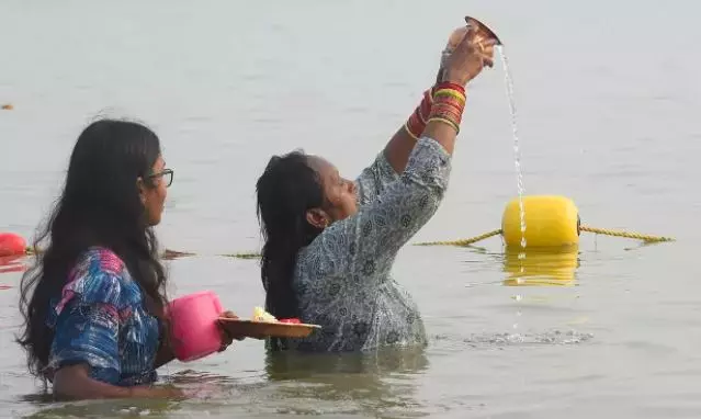 Massive Weekend Rush During Saraswati Pushkaralu In Kaleshwaram